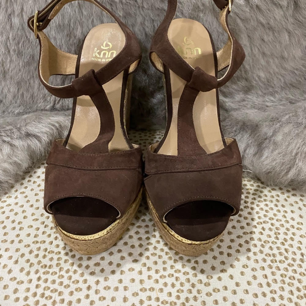 NWOB KNN Espadrille Wedge Sandals.
